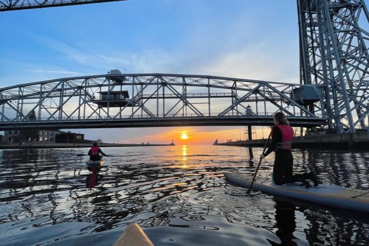 sup aerial lift bridge